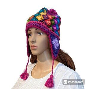 Handmade Beautiful Peruvian Andean hat with earflaps, ideal for wearing in wind